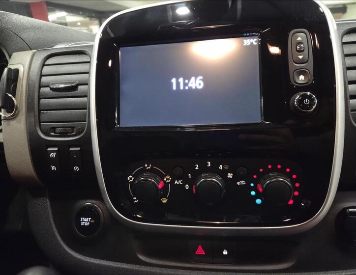 Renault Trafic 21