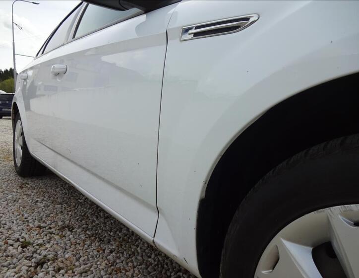 Ford Mondeo 10