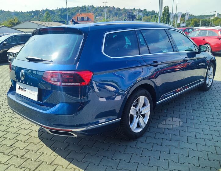 Volkswagen Passat 5