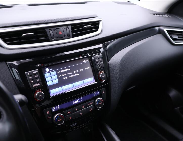 Nissan Qashqai 20
