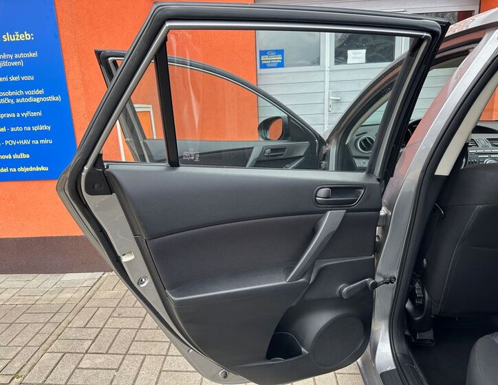Mazda 3 21