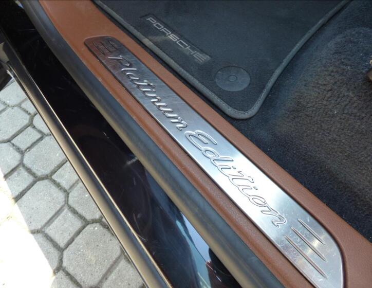 Porsche Cayenne 47