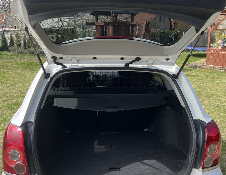 Toyota Avensis 7