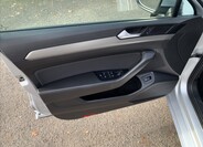 Volkswagen Passat 10