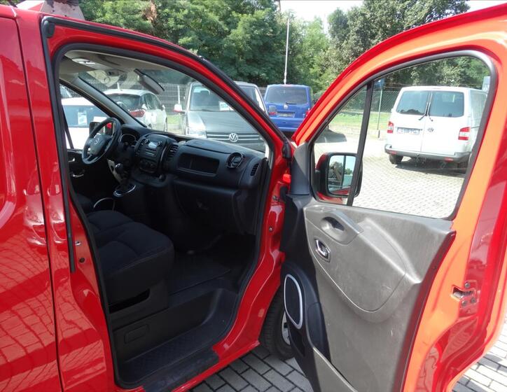 Opel Vivaro 30
