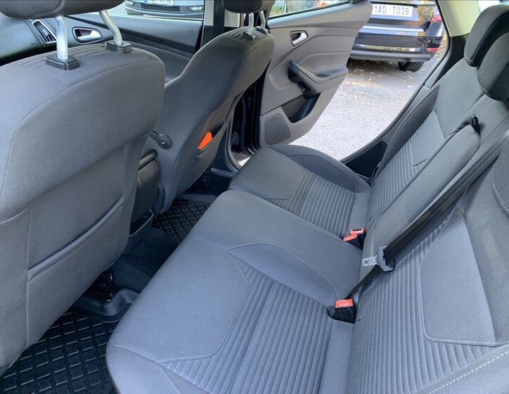 Ford Focus 15