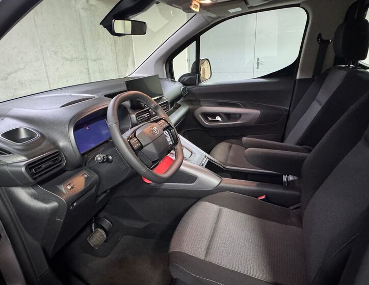 Toyota ProAce City Verso 9