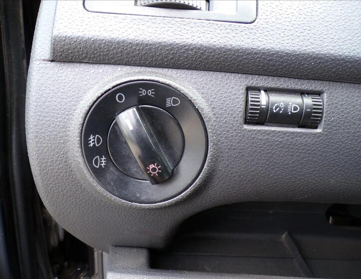 Volkswagen Polo 11