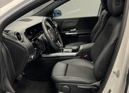 Mercedes-Benz GLA 6