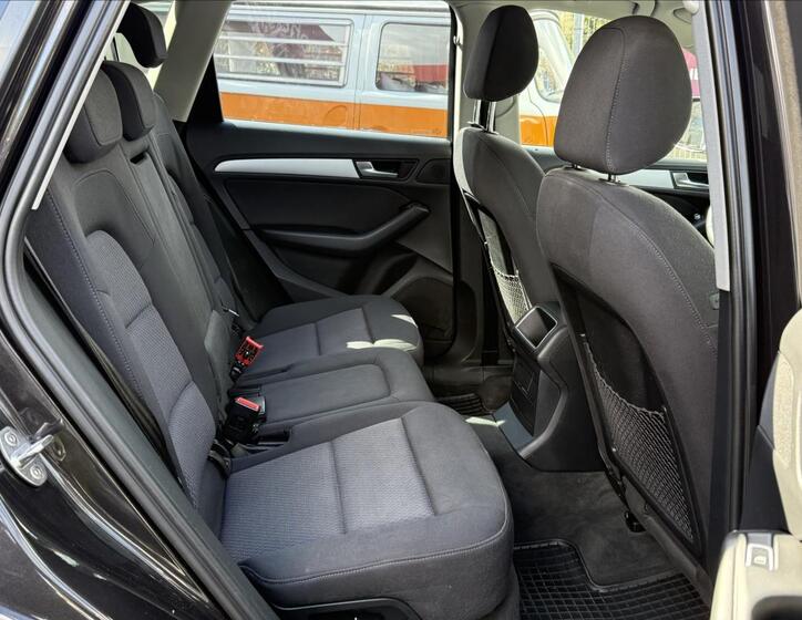 Audi Q5 8