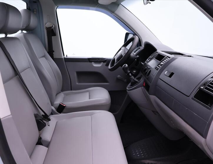Volkswagen Transporter 11