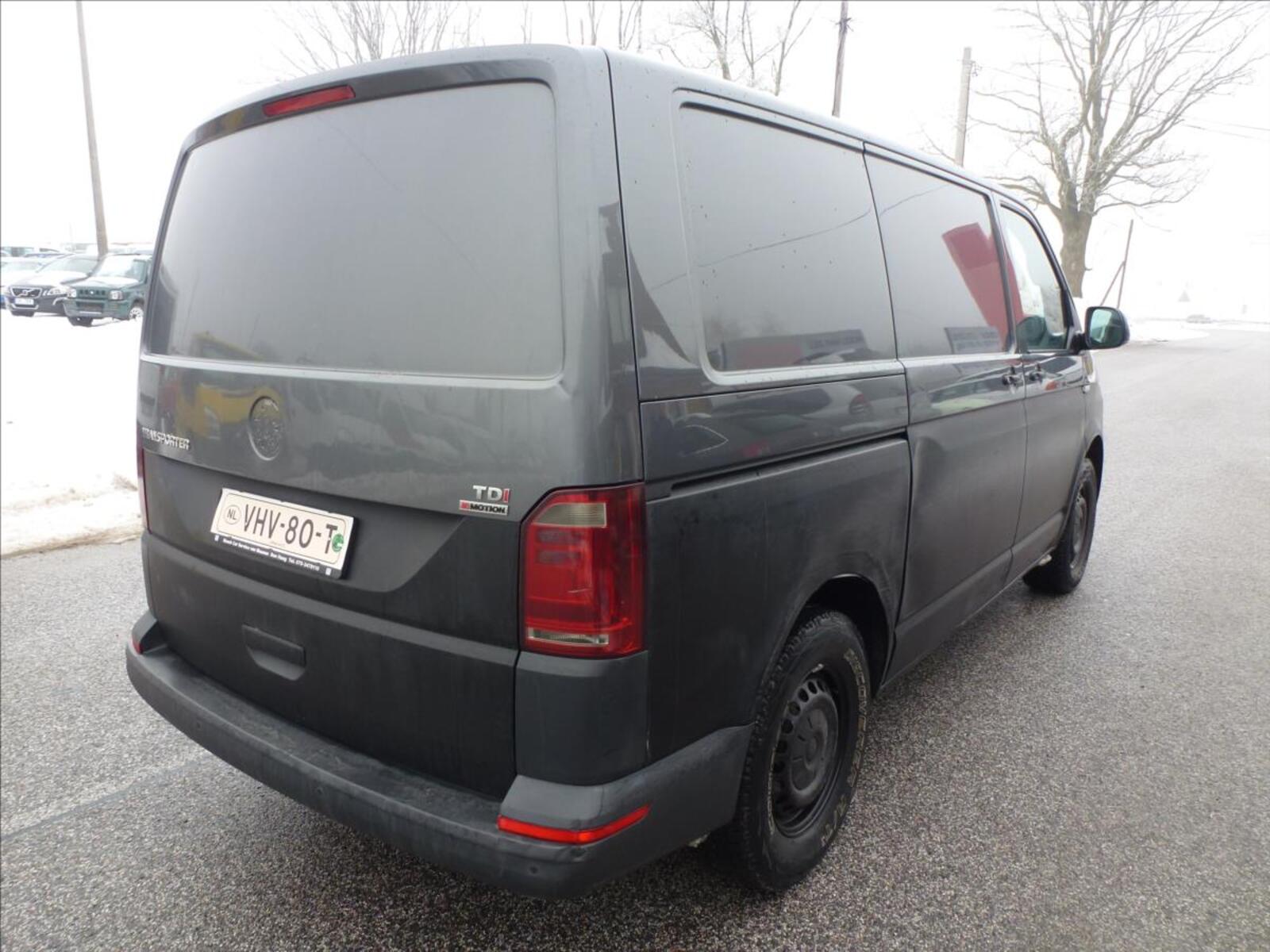 Volkswagen Transporter 8