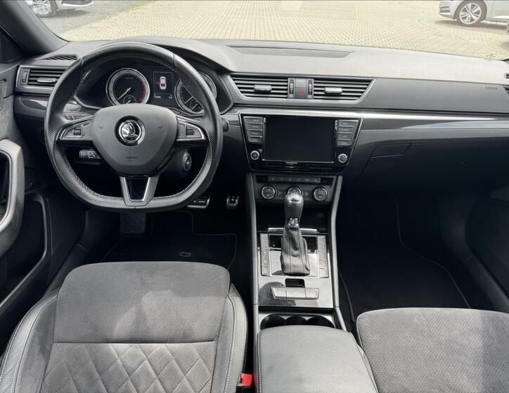 Škoda Superb 13