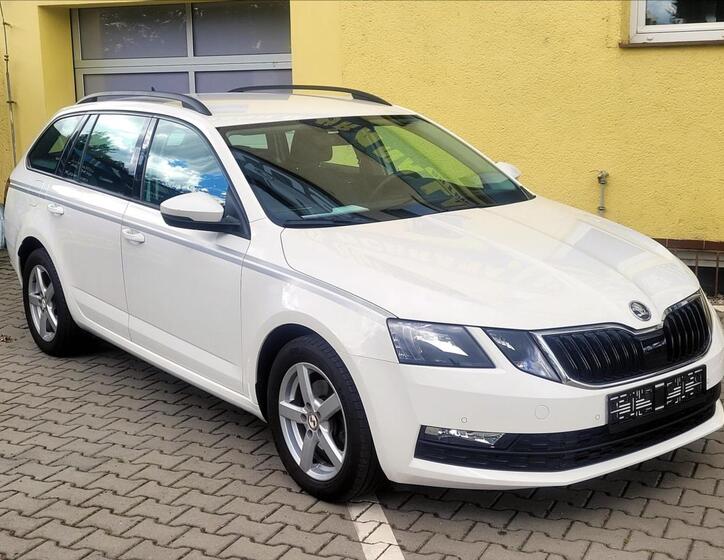Škoda Octavia 1