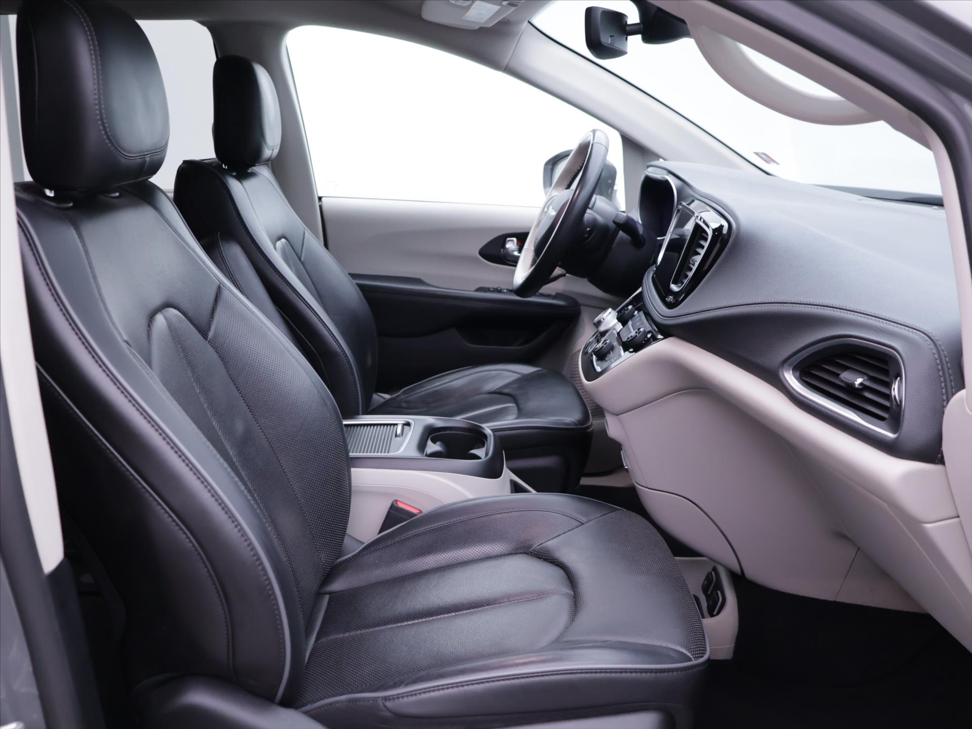 Chrysler Pacifica