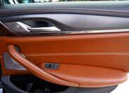 BMW M5 22