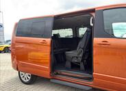 Ford Tourneo Custom 13