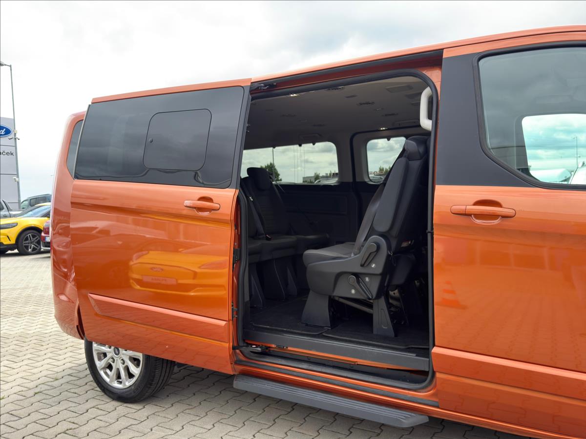 Ford Tourneo Custom