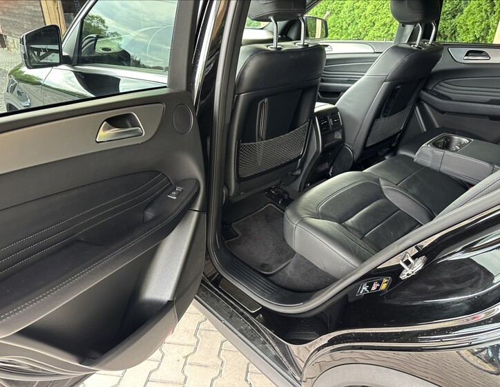 Mercedes-Benz GLE 6
