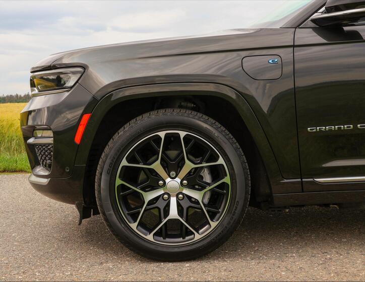 Jeep Grand Cherokee 44