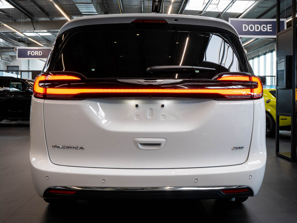 Chrysler Pacifica