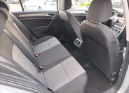 Volkswagen Golf 28