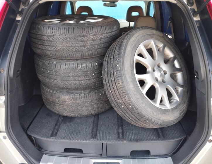Nissan X-Trail 16