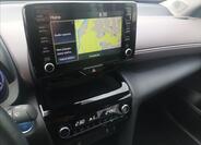 Toyota Yaris Cross 16
