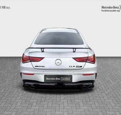 Mercedes-Benz CLA 4