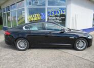 Jaguar XF 9