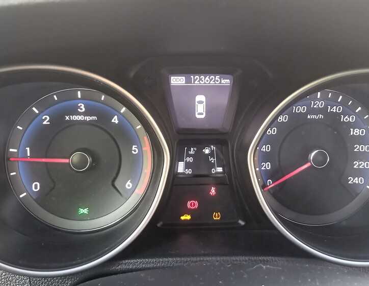 Hyundai i30 11