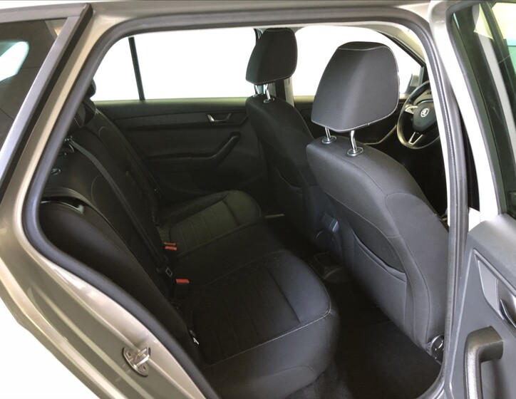 Škoda Fabia 11