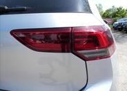 Volkswagen Golf 10