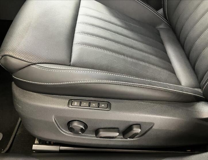 Škoda Superb 24