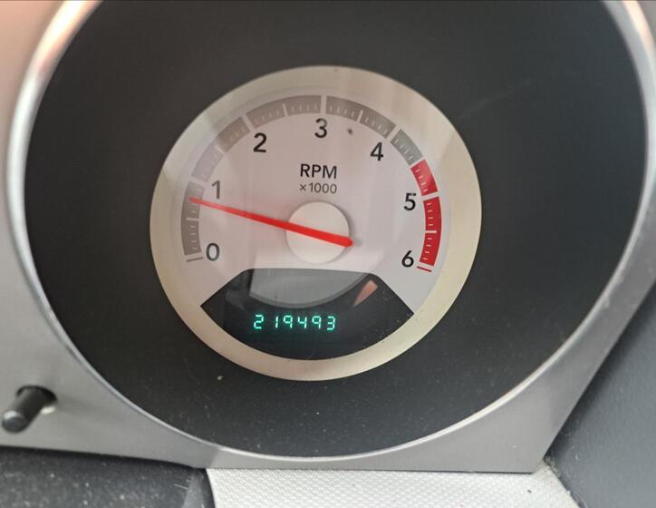 Dodge Avenger 26
