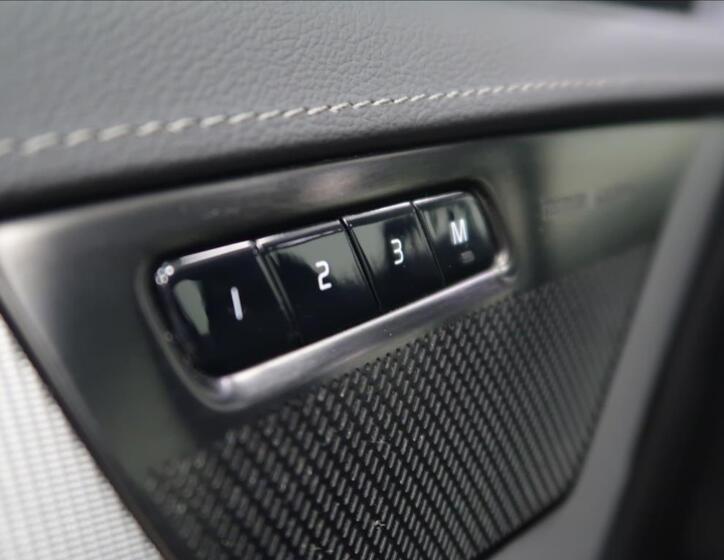 Volvo XC90 18