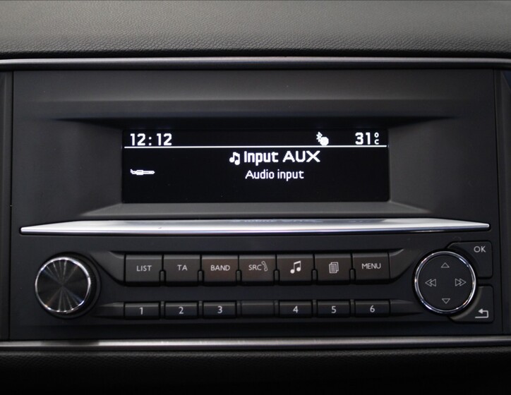 Peugeot 308 10