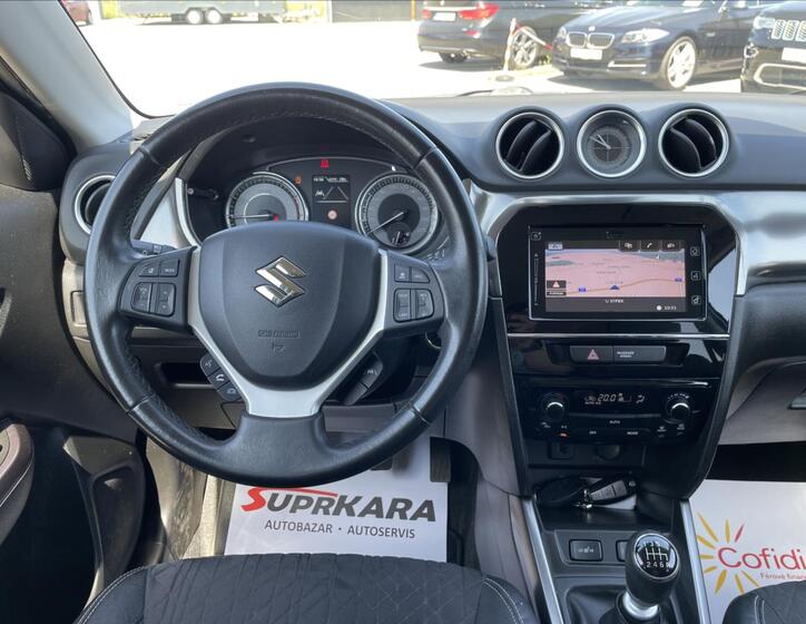 Suzuki Vitara 11