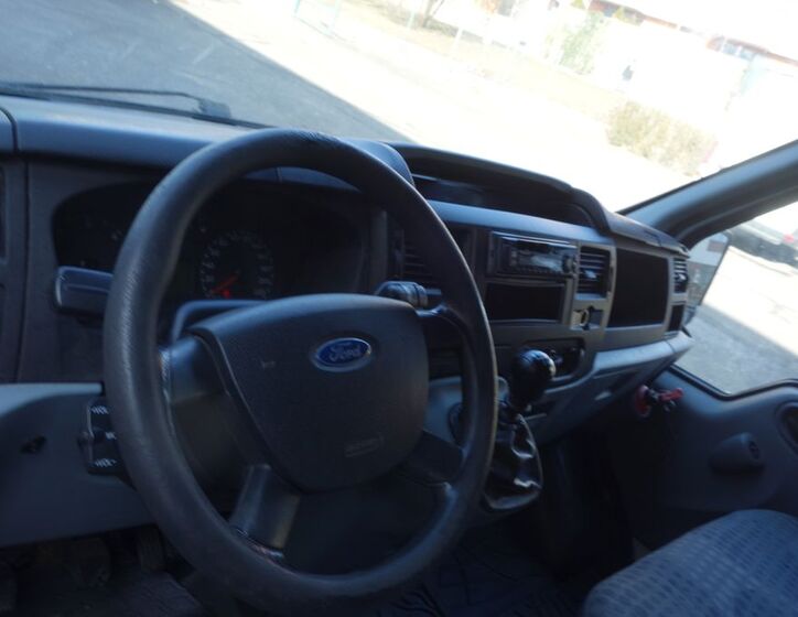 Ford Transit 23