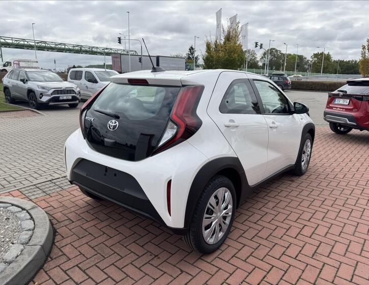 Toyota Aygo 5