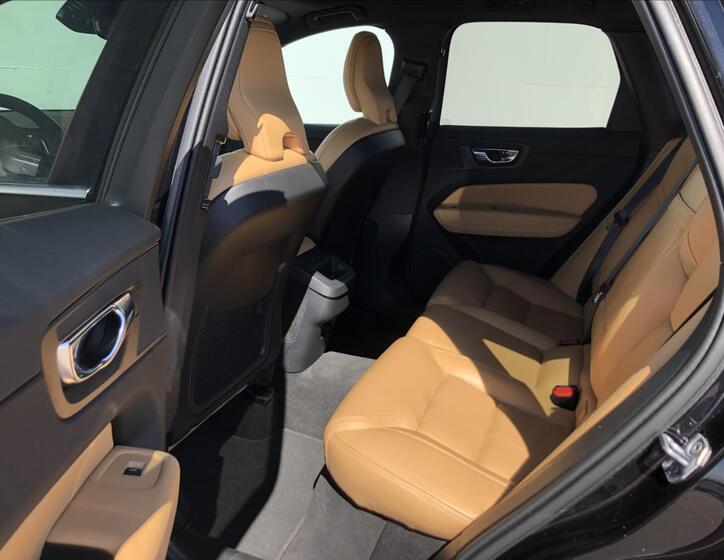 Volvo XC60 14