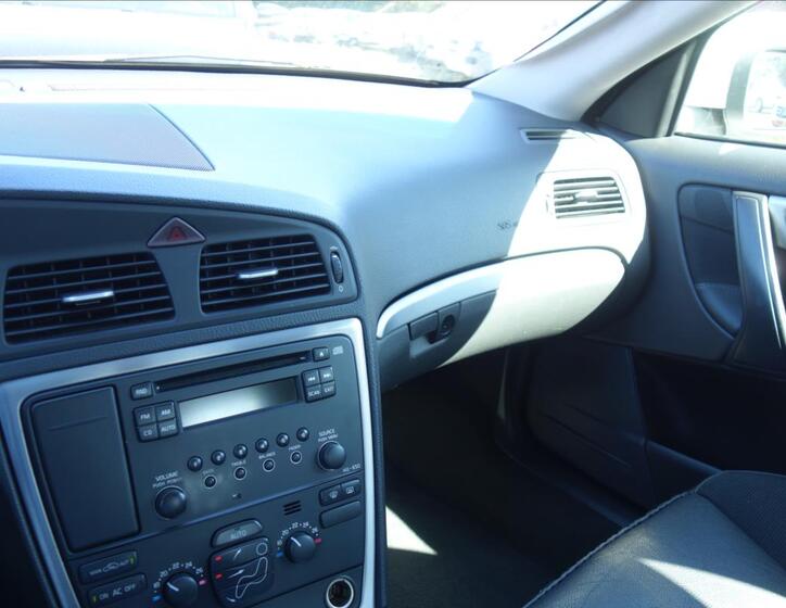 Volvo S60 31