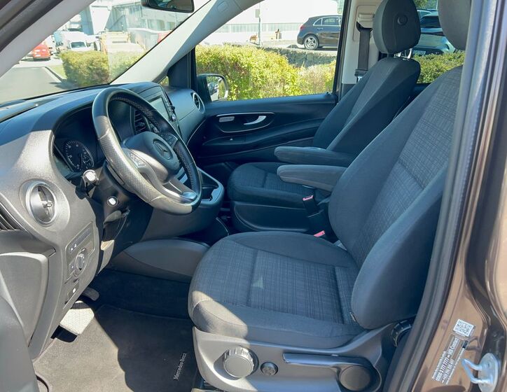 Mercedes-Benz Vito 15
