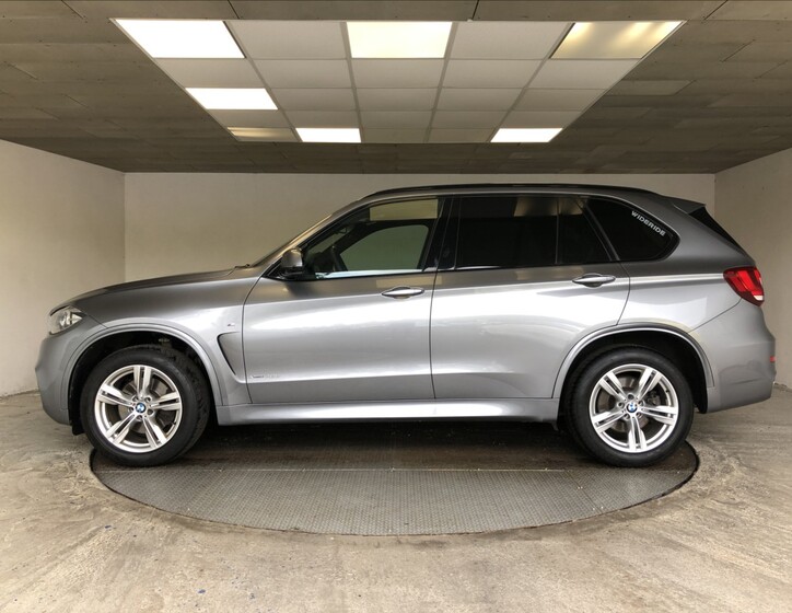 BMW X5 4