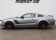 Ford Mustang 4