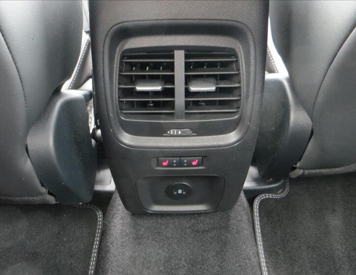 Ford Kuga 28
