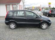Ford Fusion 4