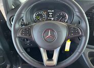 Mercedes-Benz Vito 13