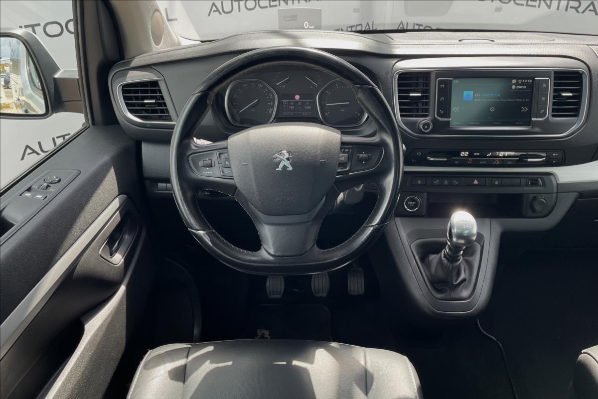 Peugeot Traveller