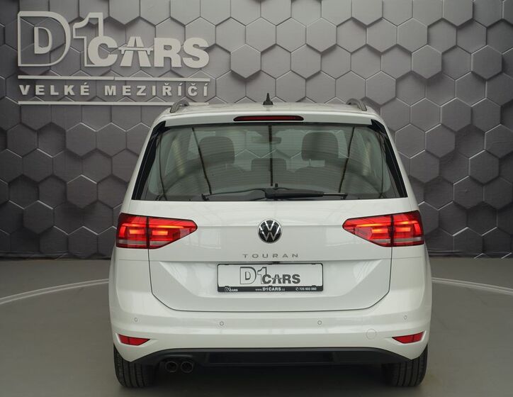 Volkswagen Touran 3